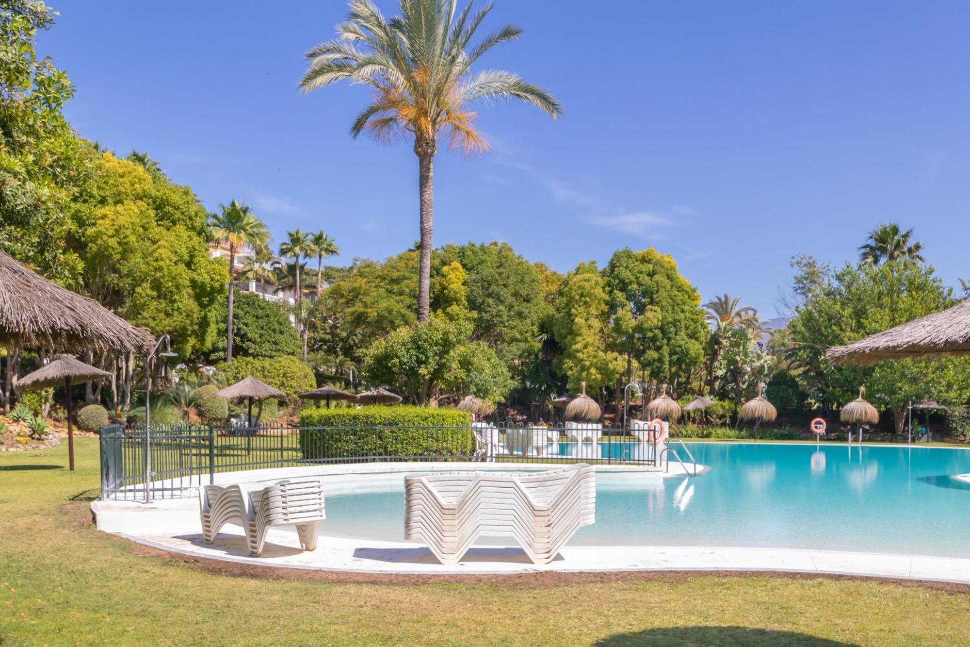 Apartamento Dama De Noche L - Puerto Banus Marbella Exterior photo